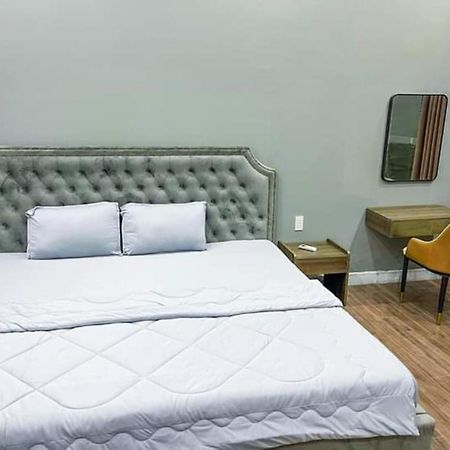 River Hotel 5 Long Xuyên Екстериор снимка