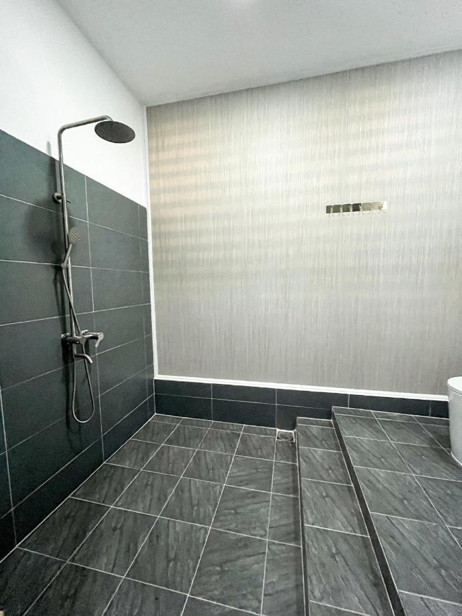 River Hotel 5 Long Xuyên Екстериор снимка
