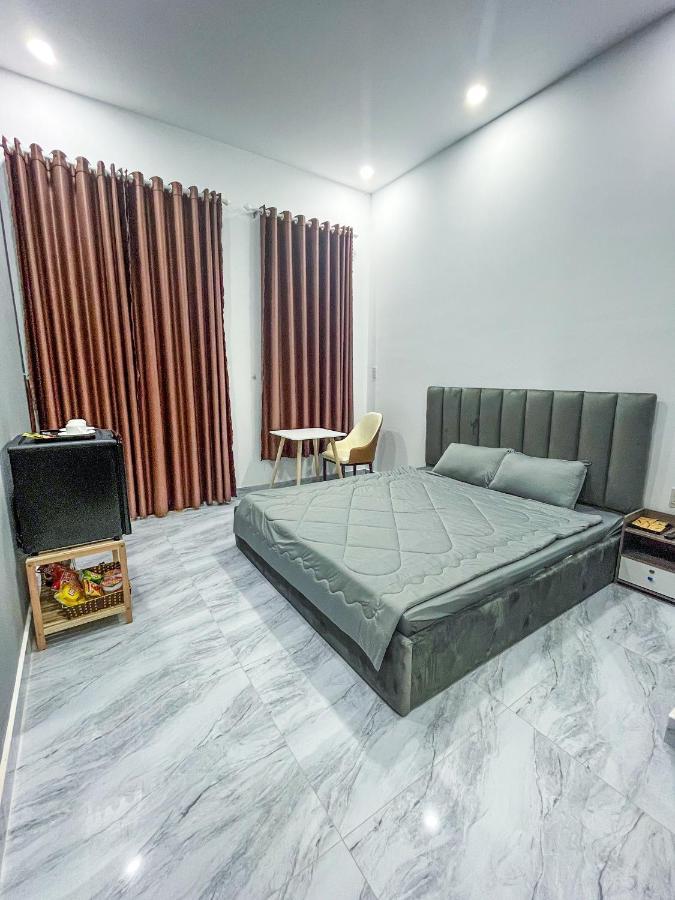 River Hotel 5 Long Xuyên Екстериор снимка