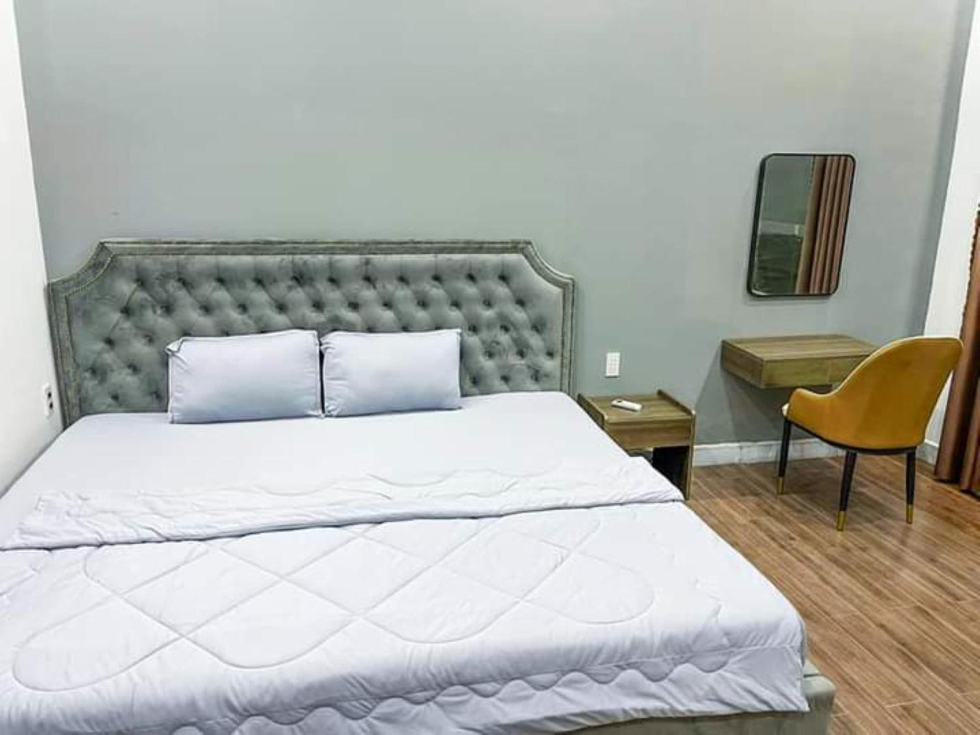 River Hotel 5 Long Xuyên Екстериор снимка